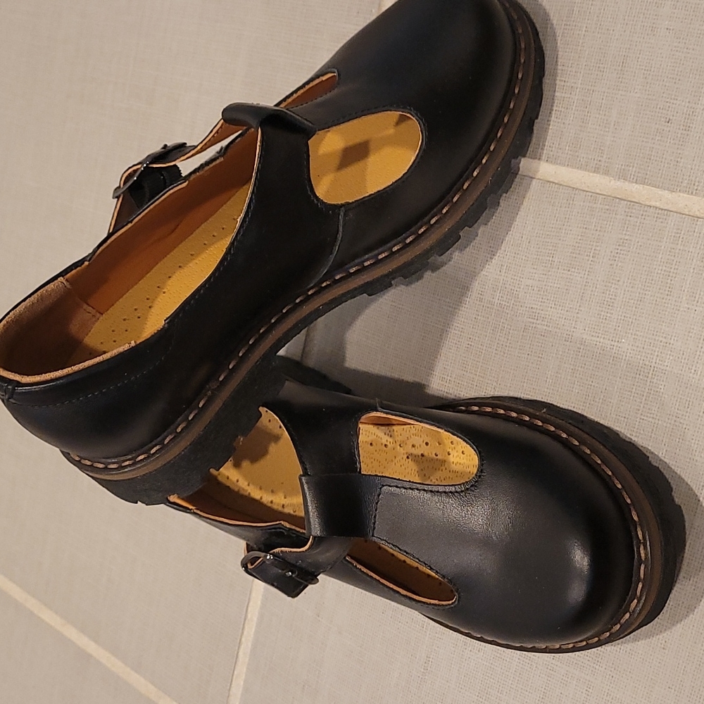Black handmade leather Mary Janes size 35